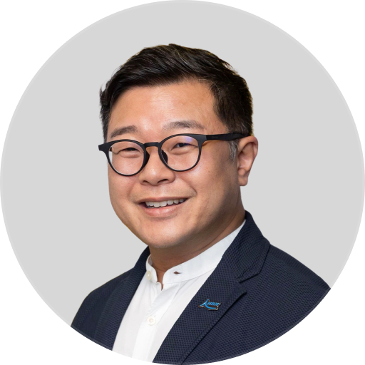 蔡靖民先生